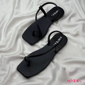 Fasic Black Flat