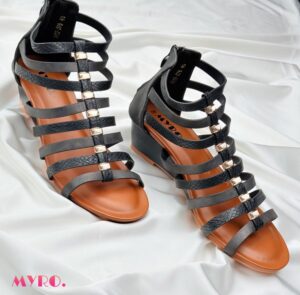 Rynza Black Heel